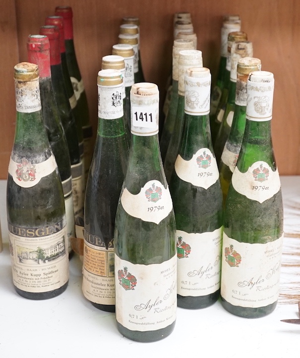 Mosel white wines - Ayler Kupp Riesling Auslese and Spatlese, Huegesen Bernkasteler Kurfurstlay Auslese, 1976 and 1979 and four bottles of Bott Freres Tokay d’ Alsace 1989 (24)